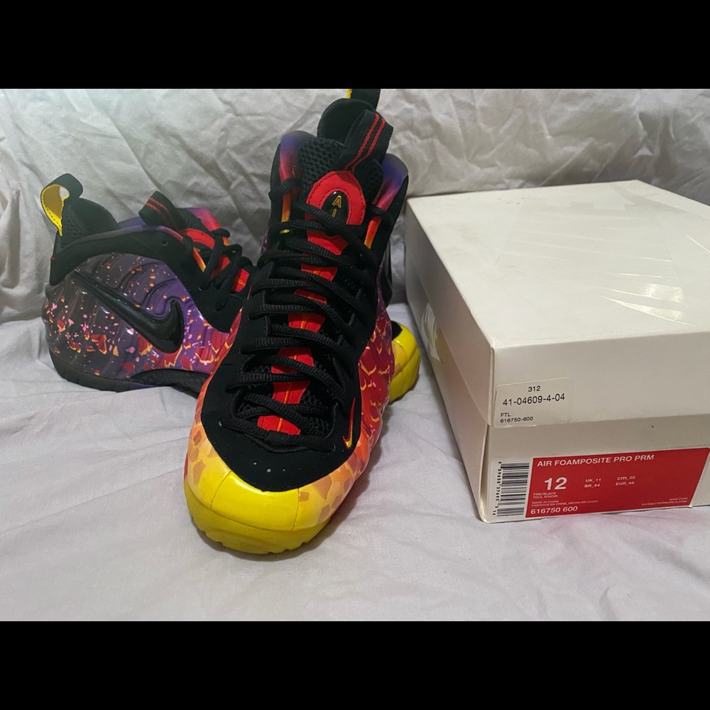 Nike foamposit astroid